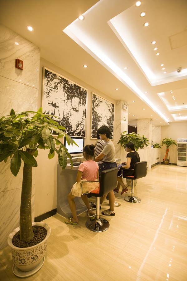 Jtour Inn Guilin Railway Station Εξωτερικό φωτογραφία